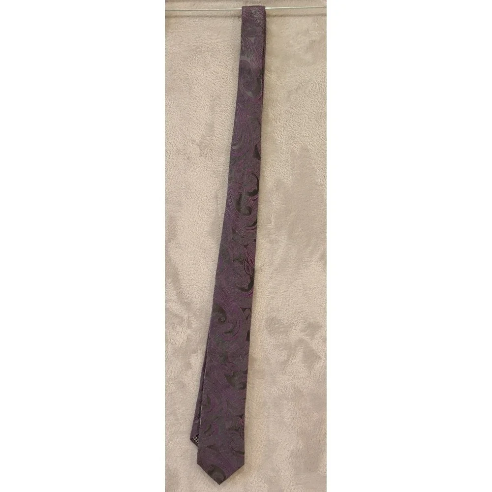 VIV‎ Handmade Italy Silk Tie Gray Purple Paisley Designer Necktie 58x3.25